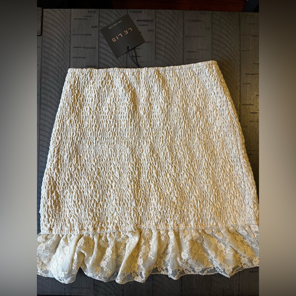 LE LIS ~date night skirt